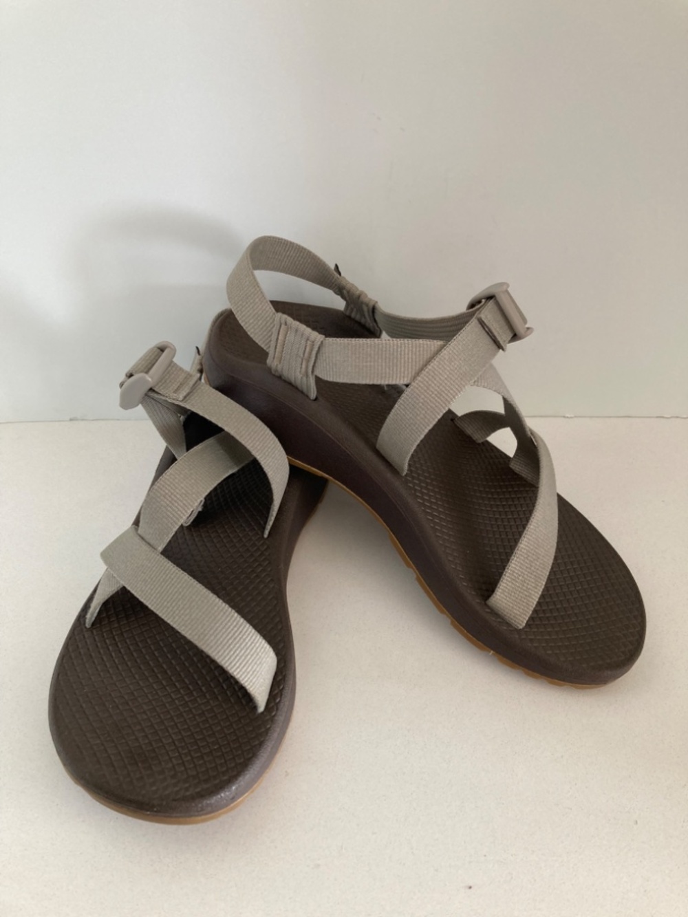 Chaco Z/Cloud Sandals Women's US 9 Beige Brown Hiking Comfort JCH108018 EUC